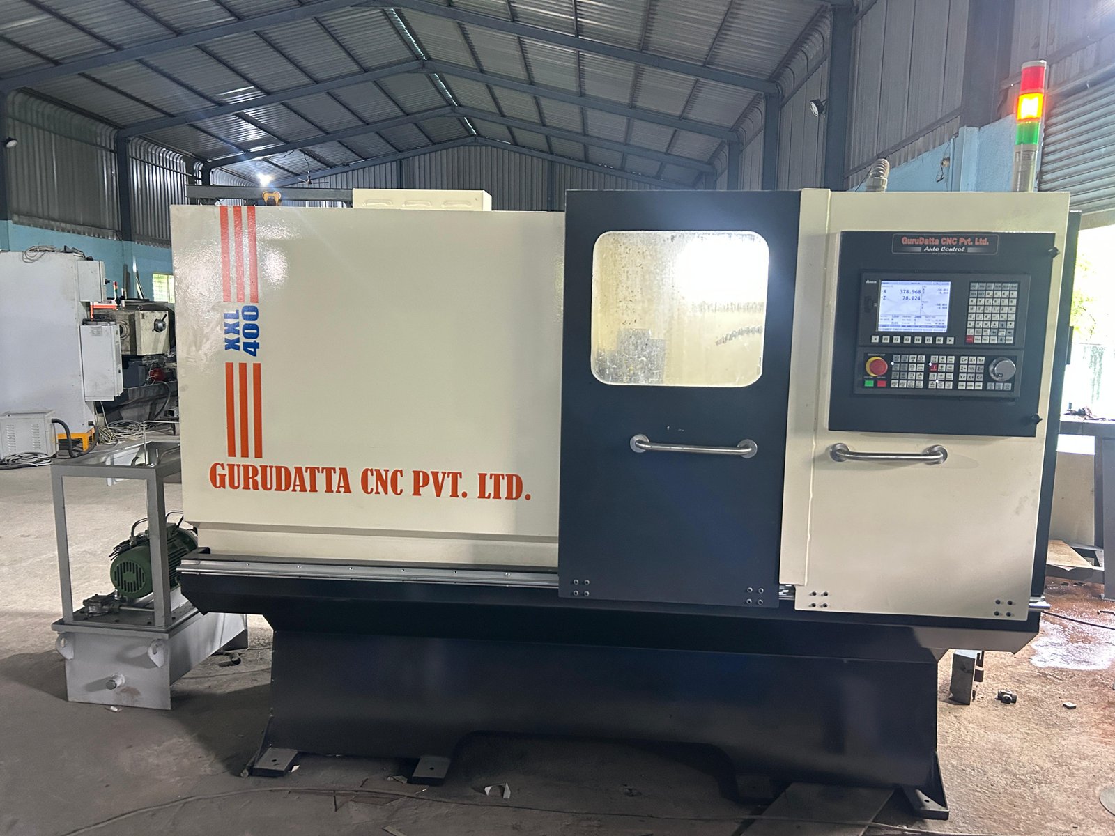 Flat Bed CNC Lathe Machine Model XXL
